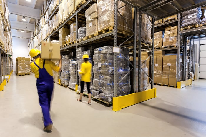 Set Up Your Warehouse to Optimize Pick and Pack